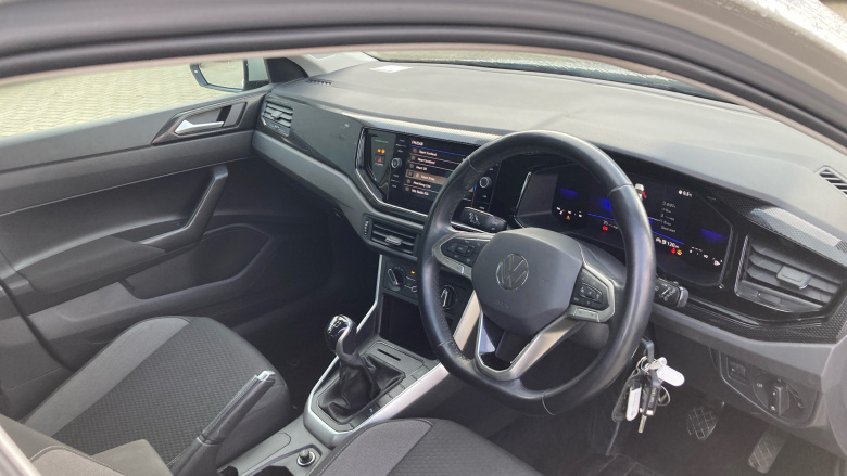 Volkswagen Polo 1.0 Life 5dr Petrol Hatchback